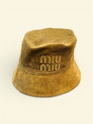 MIU MIU EMBOSSED LOGO VELVET BUCKET HAT